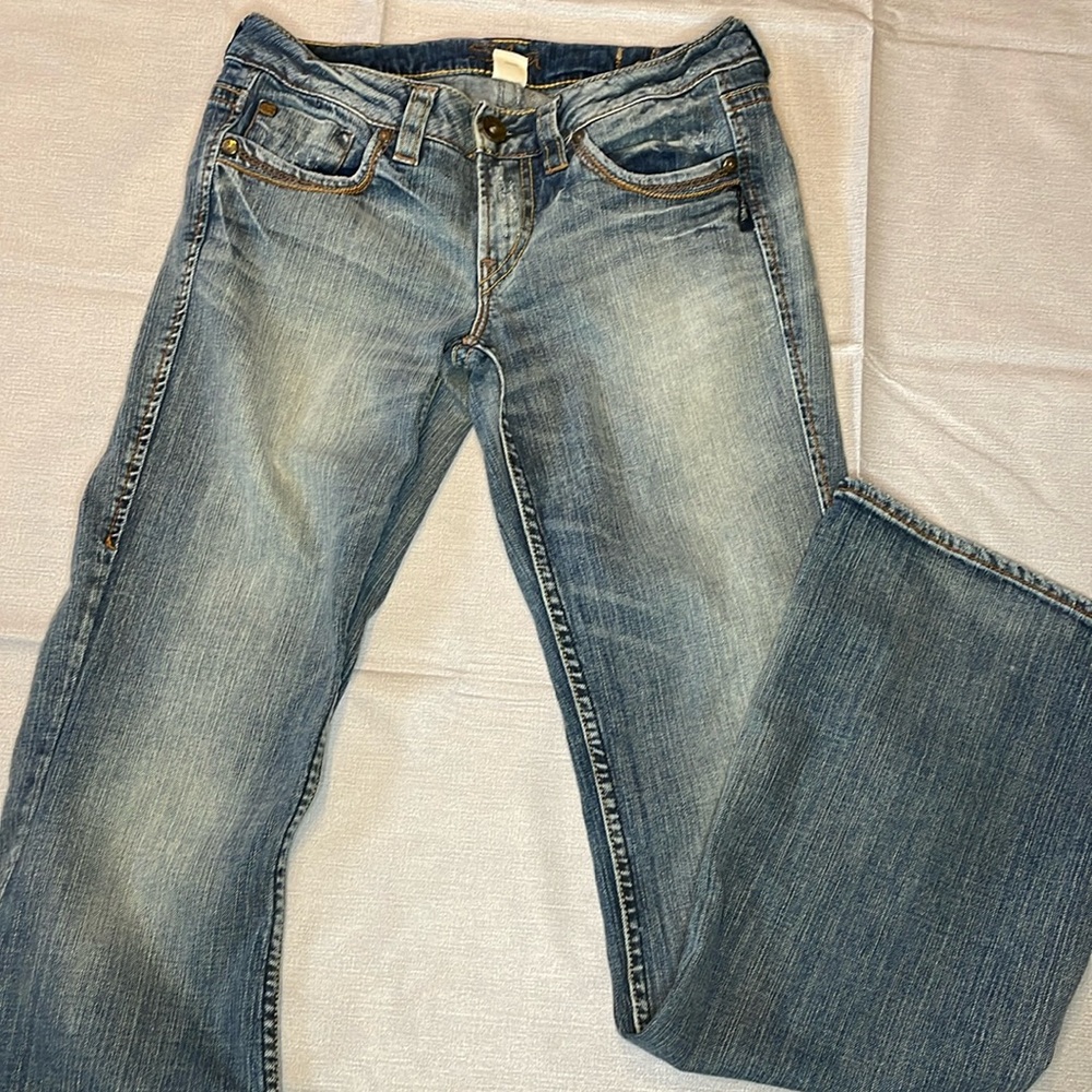 Silver jeans Lola bootcut Size 28/35